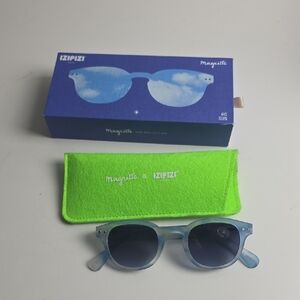 Izipizi Magritte blue clouds sunglasses